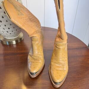 Vintage Zodiac Cowboy Boots 1970s Ostrich leather High heels. Size 6.5